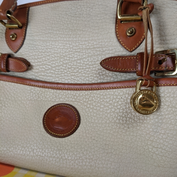 Vintage Dooney & Bourke - Picture 6 of 6